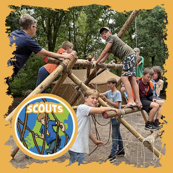 Donkerblauwe Troep - jongens scouts